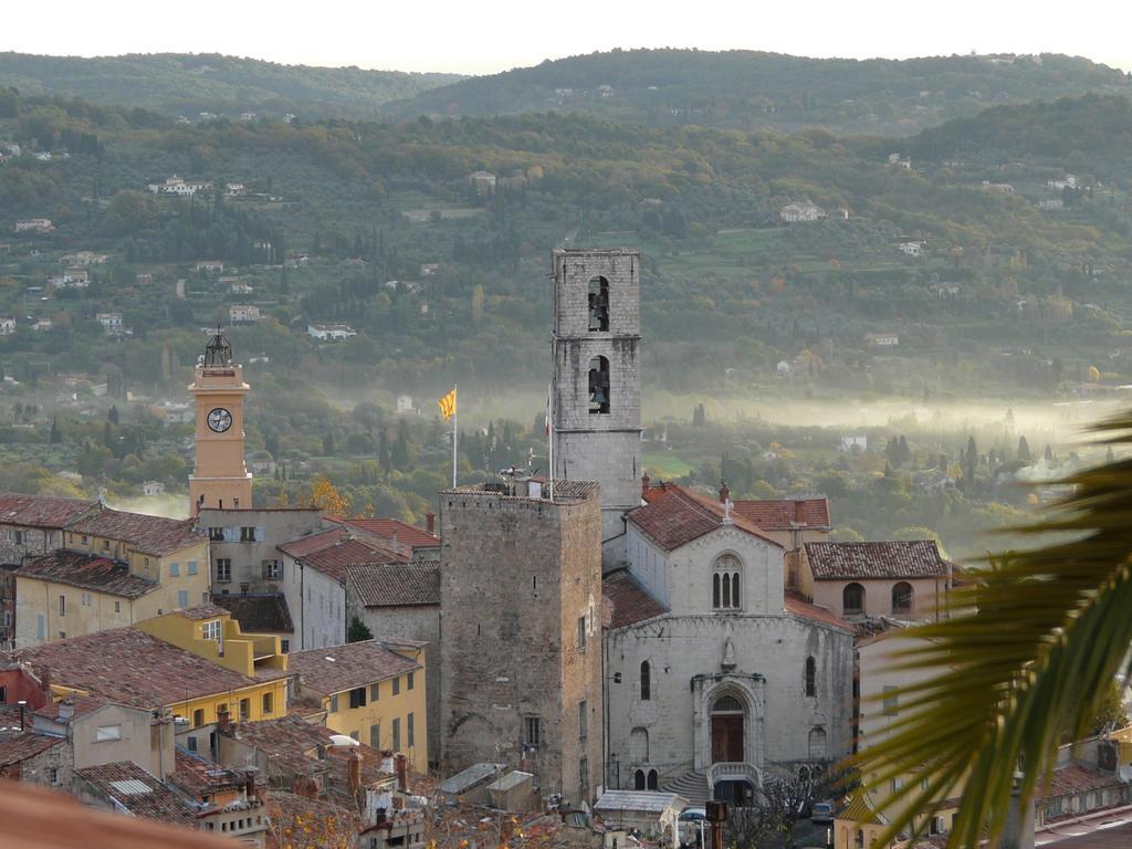 Les Palmiers Panzió Grasse Kültér fotó